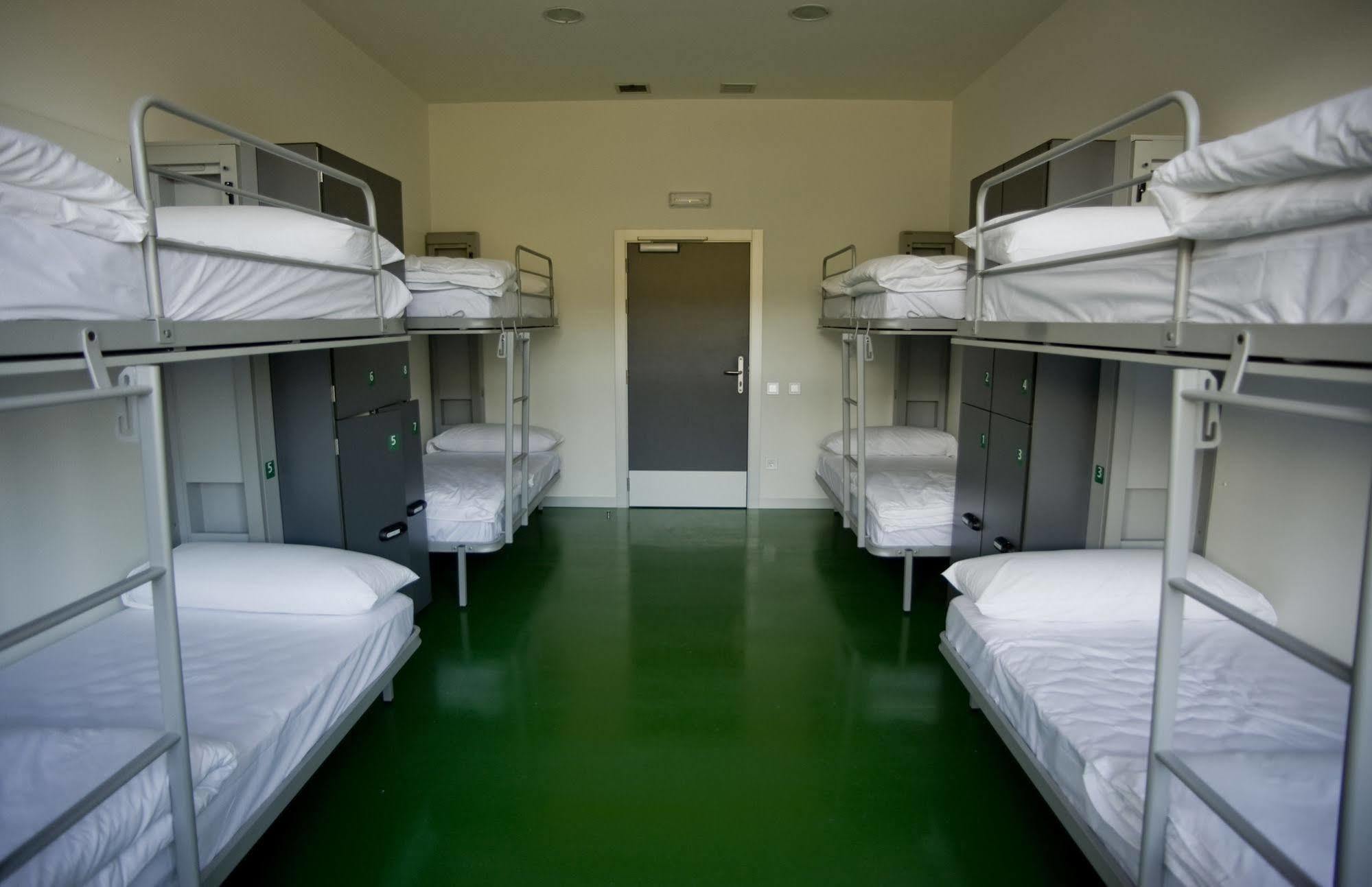 Bbk Bilbao Good Hostel Eksteriør bilde